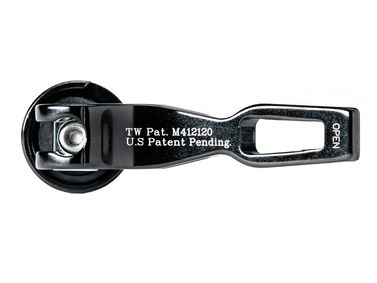 QR Axle