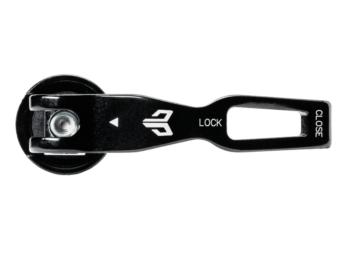 QR Axle