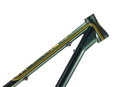 Shan 27" Racing History Cadre