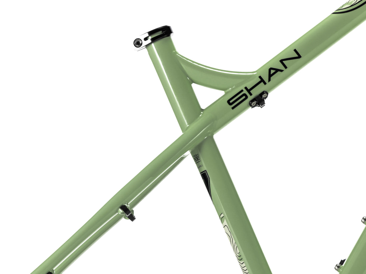 Shan 27" Explorer Cadre