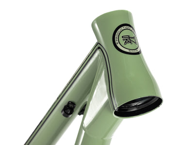 Shan 27" Explorer Cadre